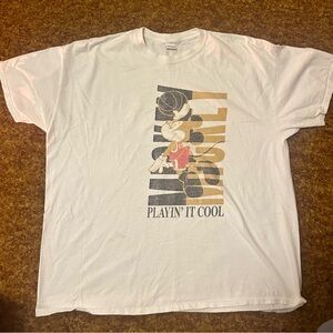 Vintage dinsey mickey mouse “playin’ it cool” t shirt